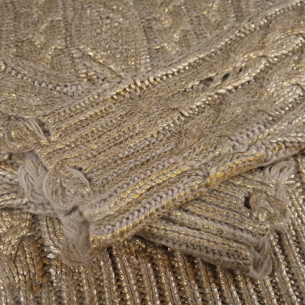 ZARA Cream with Metallic Gold Shimmer Wool Blend Crop Crew Cable Knit Sweater - Picture 5 of 12